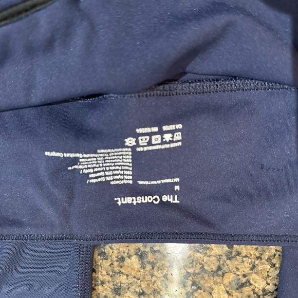 The Contsant Leggings - Picture 2 of 3